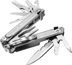 Leatherman Free P2 Multitool - 19 Functies - RVS - Zilver - Nylon Etui