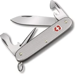 Victorinox Zakmes Pioneer 8 Functies Zilver Alox -Falke Shop 1200x1181 1