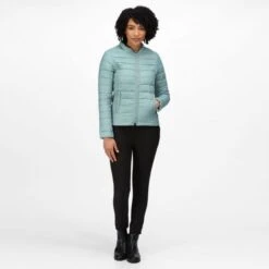 De Regatta Kylar Baffle Jas - Outdoorjas - Dames - Geïsoleerd - Waterafstotend - Klimop Groen 13 De Regatta Kylar Baffle Jas - Outdoorjas - Dames - Geïsoleerd - Waterafstotend - Klimop Groen -Falke Shop 1200x1200 79