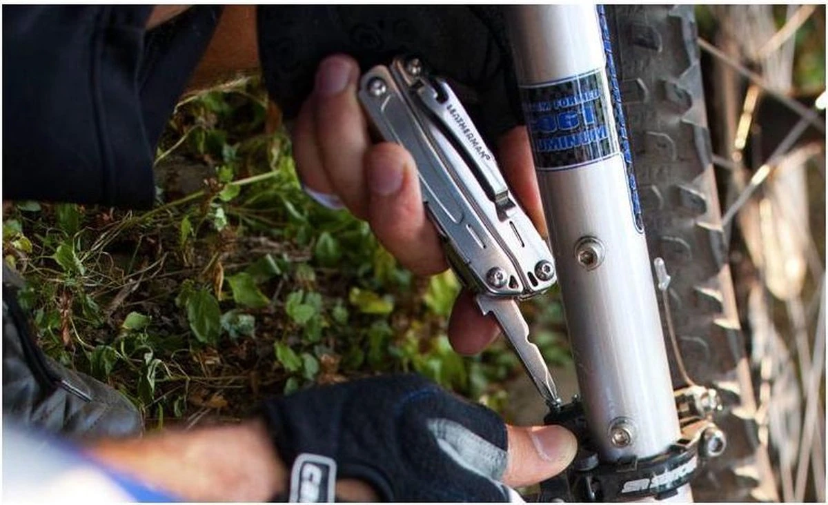 Leatherman Wingman Zakmes - Zilver Kleurig 10 Leatherman Wingman Zakmes - Zilver Kleurig - Afbeelding 8