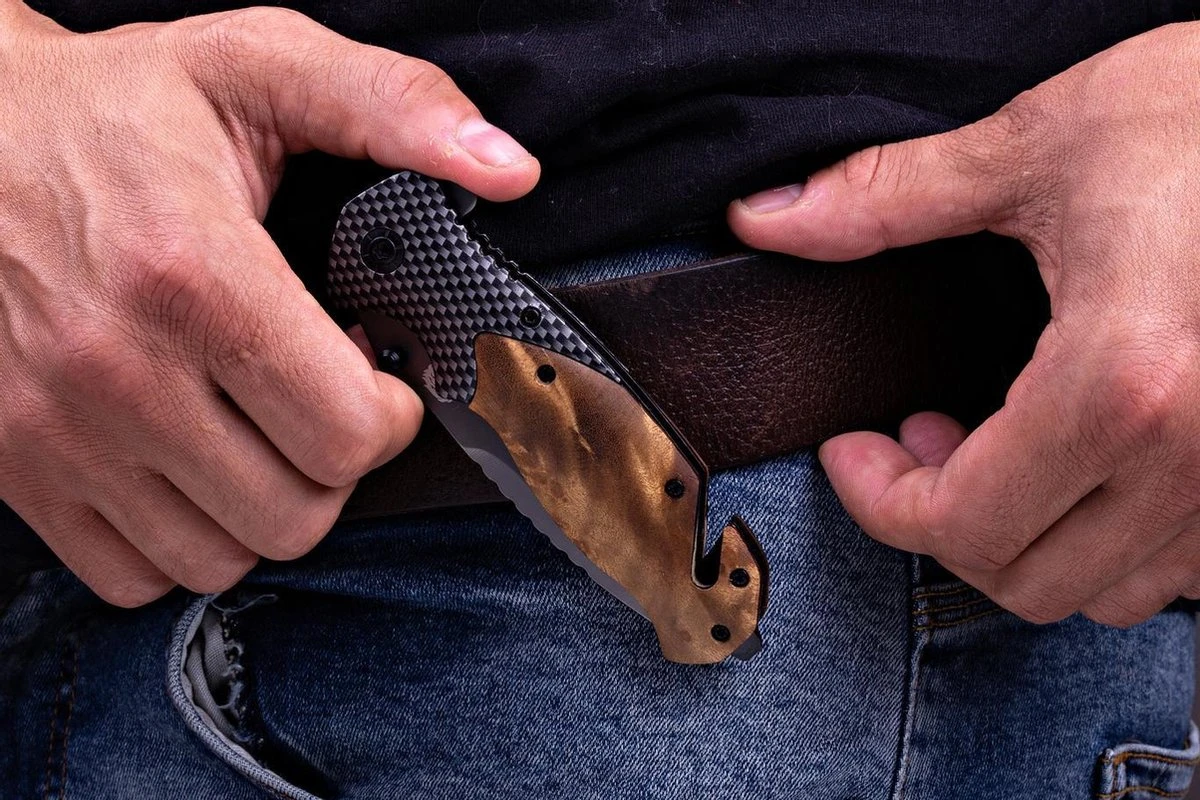 Survival Zakmes Outdoor – 1 Hand Open Systeem En Broekclip – 20.5 CM Vouwmes – RVS – Lion Gear KN-01 10 Survival Zakmes Outdoor – 1 Hand Open Systeem En Broekclip – 20.5 CM Vouwmes – RVS – Lion Gear KN-01 - Afbeelding 8