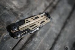 Leatherman Multitool Signal Coyote Tan 19-delig Met Schede - Bruin -Falke Shop 1200x801