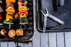 Leatherman Wingman Zakmes - Zilver Kleurig 34 Leatherman Wingman Zakmes - Zilver Kleurig -Falke Shop 1200x801 6