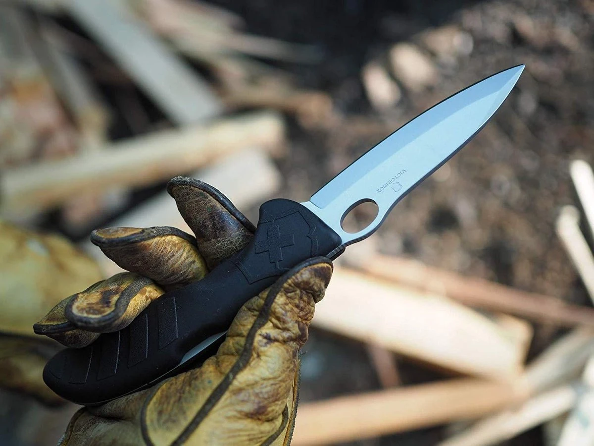 Victorinox Large Pocket Knife With Lock Blade - Hunter Pro - Black 8 Victorinox Large Pocket Knife With Lock Blade - Hunter Pro - Black - Afbeelding 6