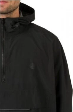 AGU GO Grant Regenponcho Essential - Zwart - Inclusief Reflecterende Details -Falke Shop 784x1200