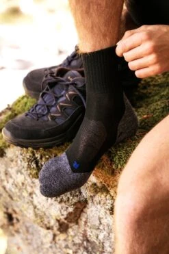 FALKE TK2 Explore Cool Short Wandelen Anti Blaren Functioneel Garen Heren Sportsokken Grijs - Maat 42-43 23 FALKE TK2 Explore Cool Short Wandelen Anti Blaren Functioneel Garen Heren Sportsokken Grijs - Maat 42-43 -Falke Shop 800x1200 36