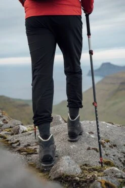 FALKE TK1 Adventure Wandelen Anti Blaren, Anti Zweet Merino Wol Heren Sportsokken Grijs - Maat 39-41 25 FALKE TK1 Adventure Wandelen Anti Blaren, Anti Zweet Merino Wol Heren Sportsokken Grijs - Maat 39-41 -Falke Shop 800x1200 40