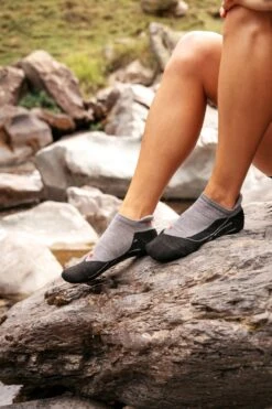 FALKE TK5 Wander Invisible Wandelen Anti Blaren, Anti Zweet Merino Wol Dames Sportsokken Grijs - Maat 37-38 24 FALKE TK5 Wander Invisible Wandelen Anti Blaren, Anti Zweet Merino Wol Dames Sportsokken Grijs - Maat 37-38 -Falke Shop 800x1200 61