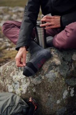 FALKE TK2 Explore Wandelen Anti Blaren, Anti Zweet Merino Wol Dames Sportsokken Blauw - Maat 39-40 -Falke Shop 800x1200 84