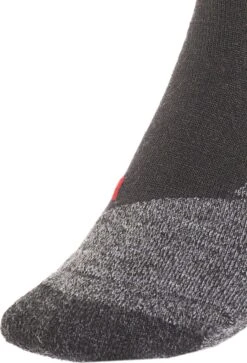 FALKE TK2 Explore Wandelen Anti Blaren, Anti Zweet Merino Wol Dames Sportsokken Zwart - Maat 39-40 33 FALKE TK2 Explore Wandelen Anti Blaren, Anti Zweet Merino Wol Dames Sportsokken Zwart - Maat 39-40 -Falke Shop 816x1200 1