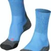FALKE TK2 Explore Cool Wandelen Anti Blaren, Anti Zweet Functioneel Garen Dames Sportsokken Blauw - Maat 39-40 -Falke Shop 868x1200 1