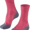 FALKE TK5 Wander Wandelen Anti Blaren, Anti Zweet Merino Wol Dames Sportsokken Rood - Maat 39-40 1 FALKE TK5 Wander Wandelen Anti Blaren, Anti Zweet Merino Wol Dames Sportsokken Rood - Maat 39-40 -Falke Shop 894x1200 5