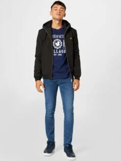 Lyle & Scott - Heren Outdoorjas Softshell Jacket - Zwart - Maat L 41 Lyle & Scott - Heren Outdoorjas Softshell Jacket - Zwart - Maat L -Falke Shop 900x1200 73