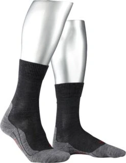 FALKE TK5 Wander Wandelen Anti Blaren, Anti Zweet Merino Wol Dames Sportsokken Zwart - Maat 39-40 -Falke Shop 927x1200 2